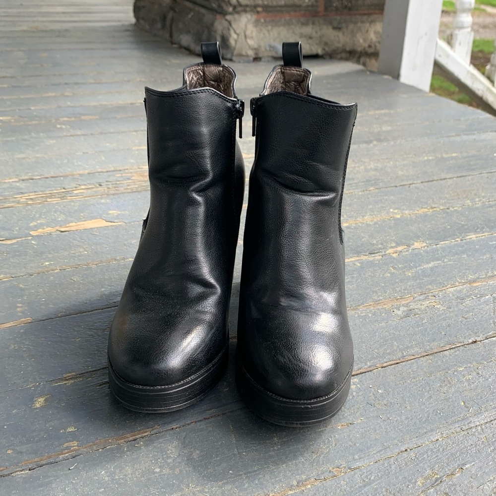 Women’s Black Heeled Booties